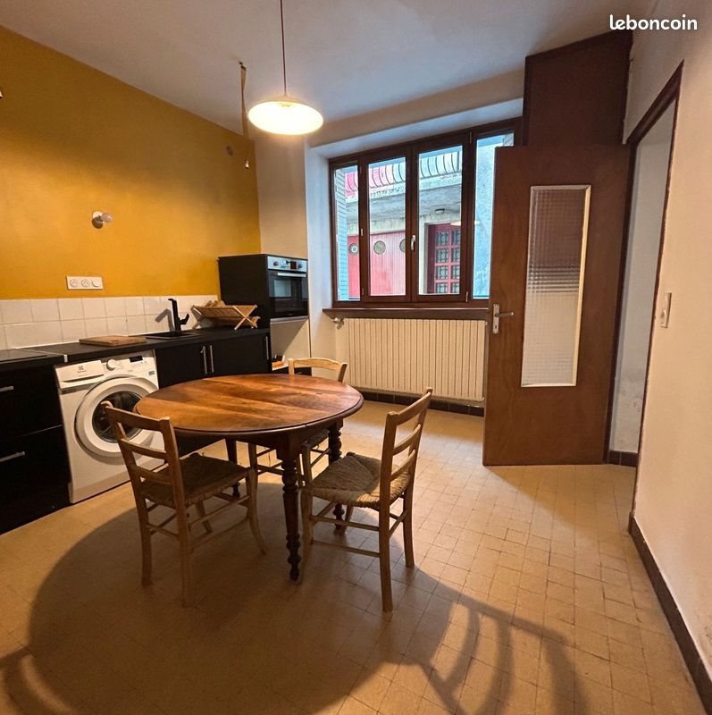 Maison à louer, 80m², Die
