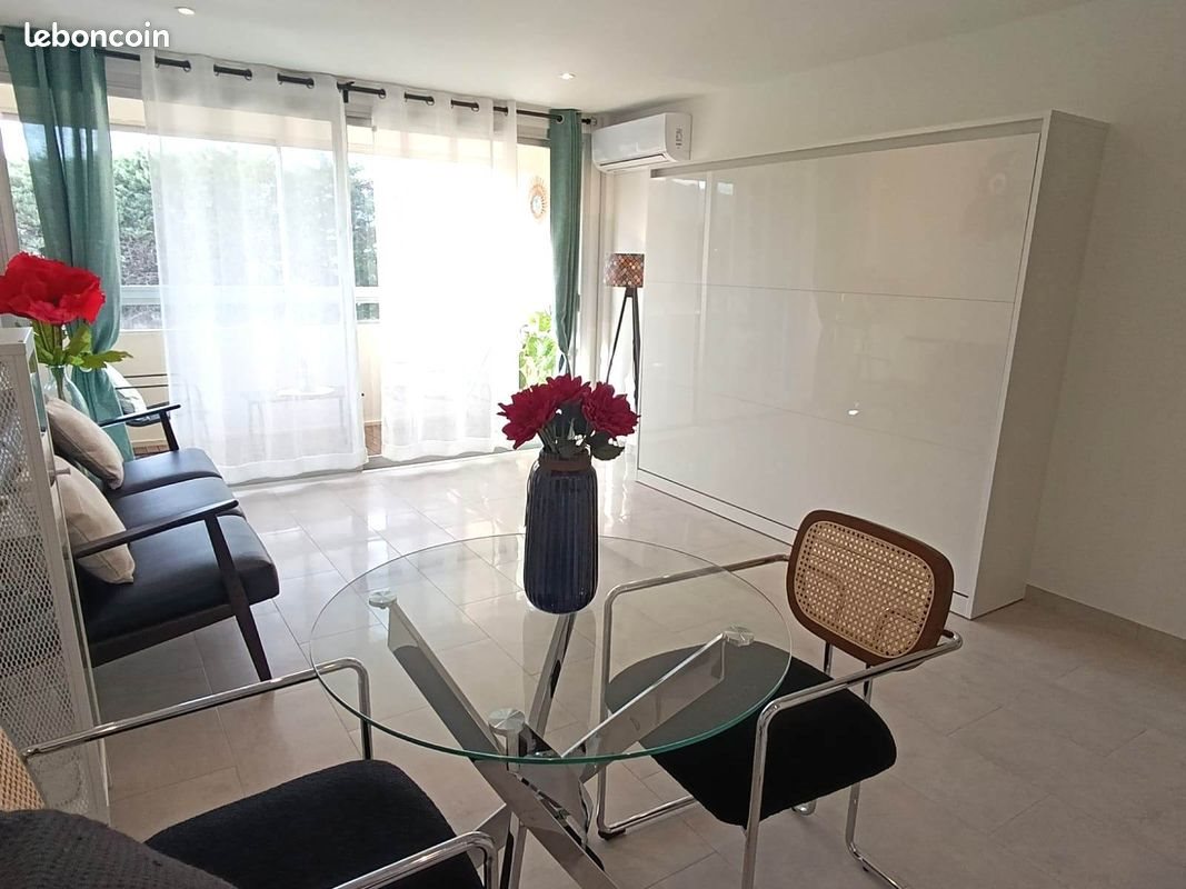 Appartement à louer, 30m², Cannes-la-Bocca