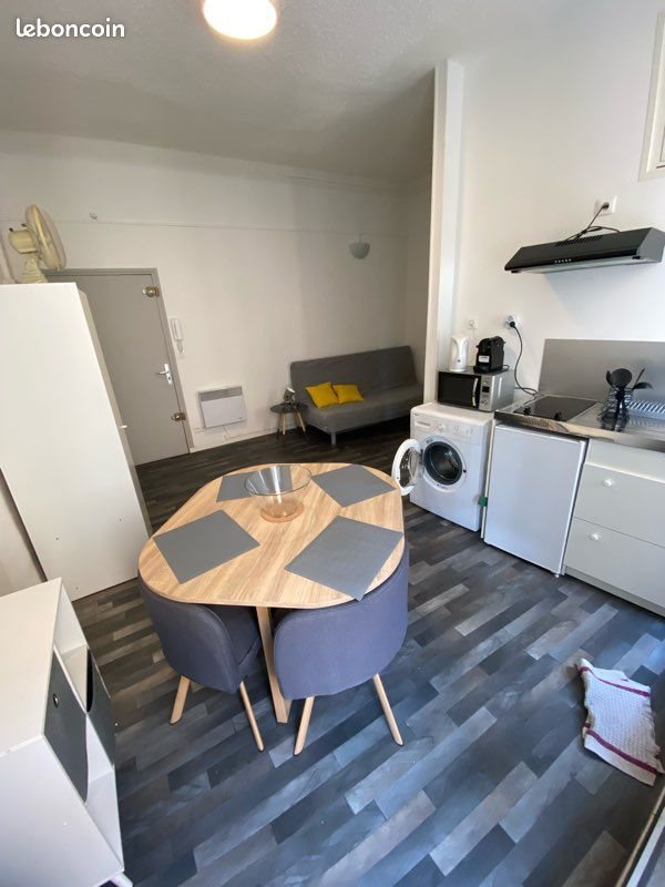 Appartement à louer, 29m², Alès