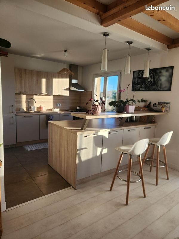 Appartement à vendre, 71m², Taluyers