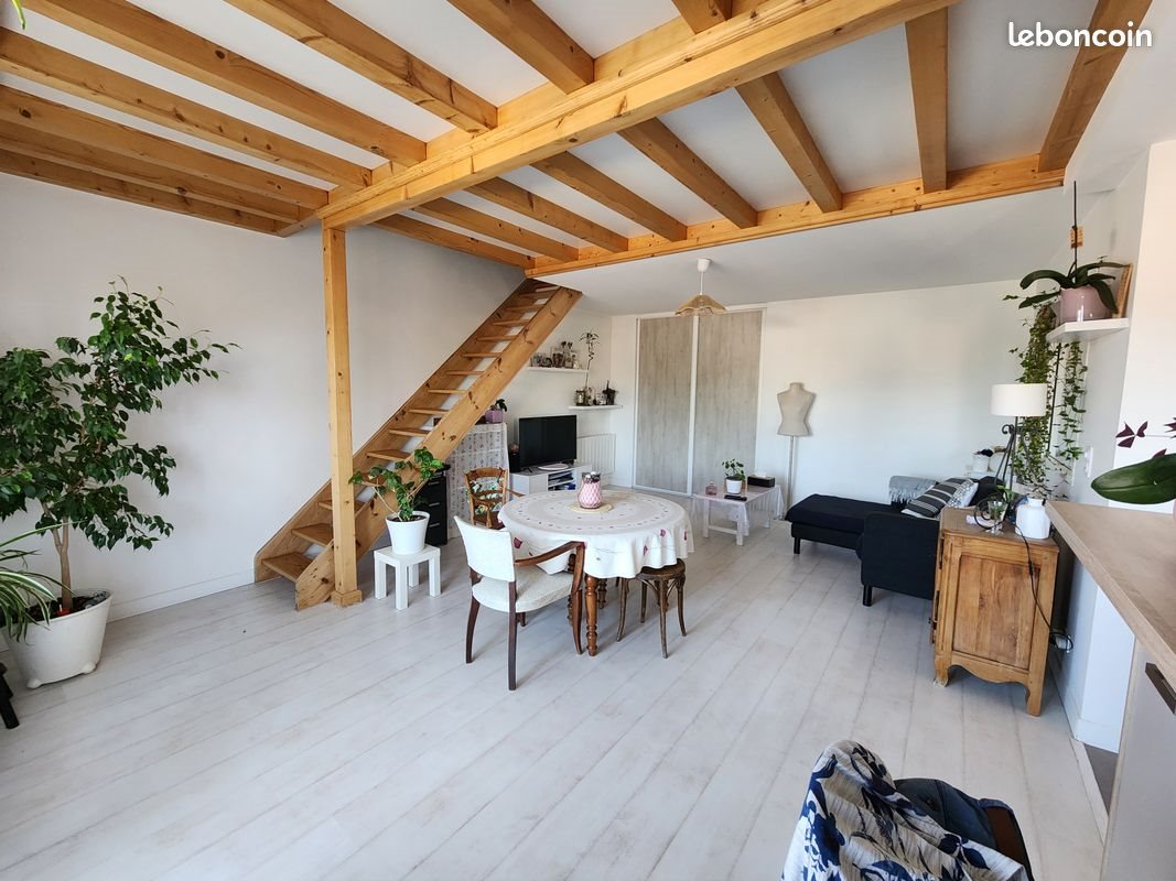 Appartement à vendre, 71m², Taluyers