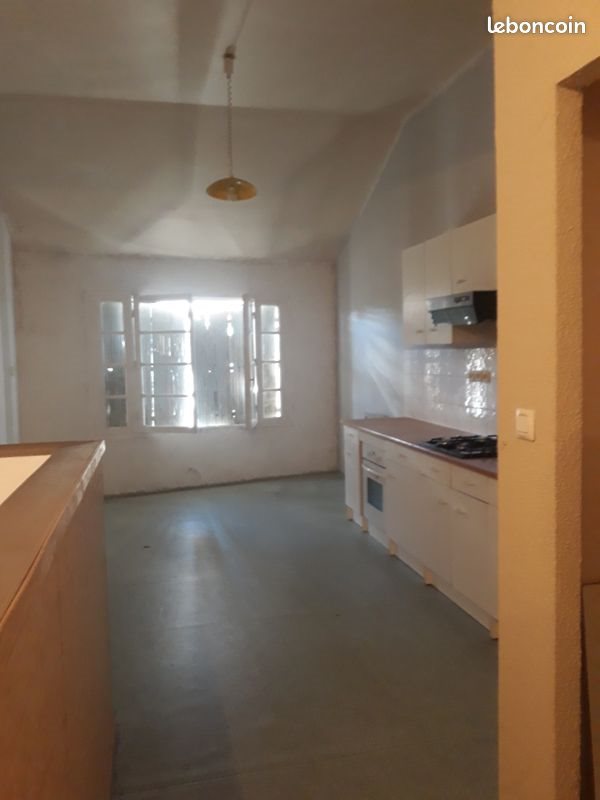 Appartement à vendre, 240m², Sainte-Livrade-sur-Lot