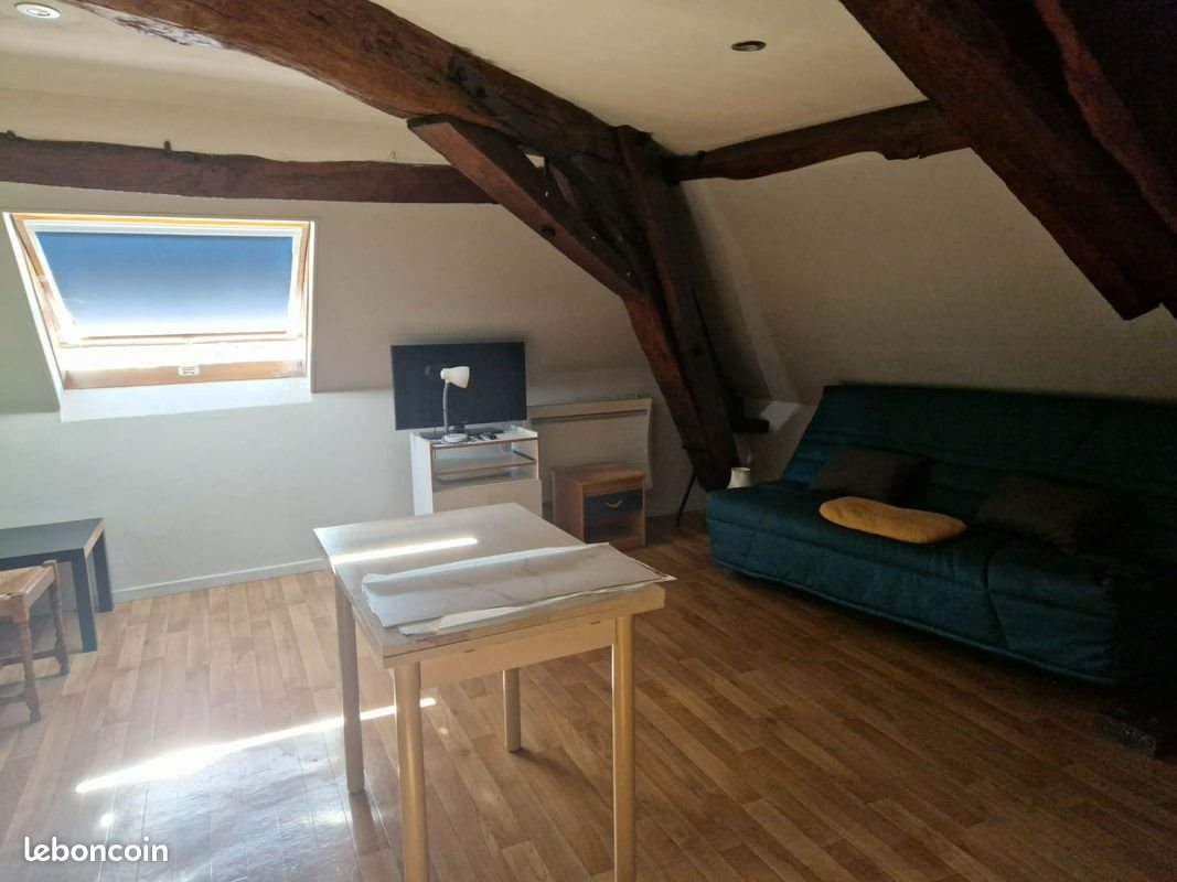 Appartement à louer, 18m², Cosne-Cours-sur-Loire