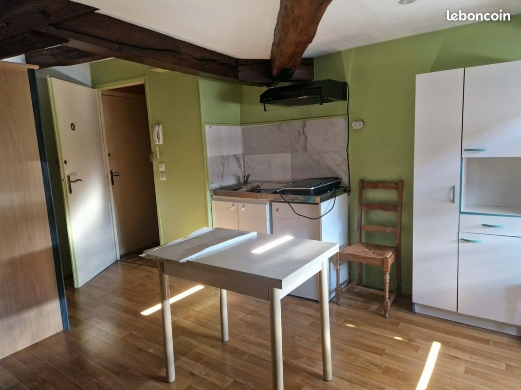 Appartement à louer, 18m², Cosne-Cours-sur-Loire