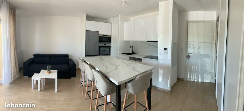 Appartement à louer, 41m², Le Puy-Sainte-Réparade