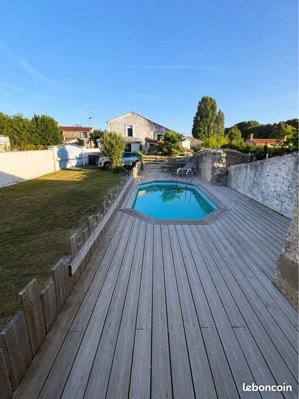 Maison à vendre, 181m², Saint-Jean-d'Hermine