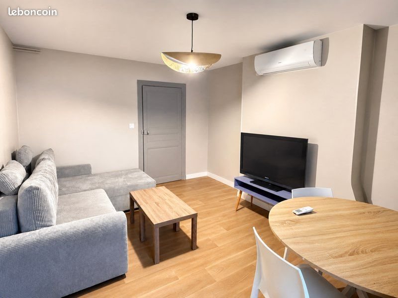 Appartement à louer, 42m², Moulins