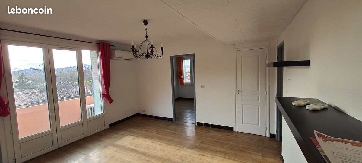 Appartement à louer, 62m², Malijai