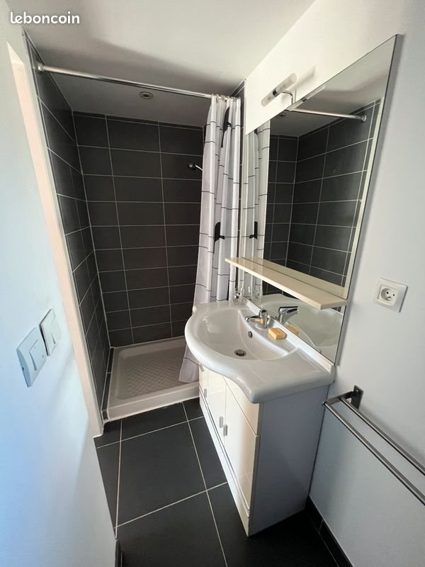 Appartement à louer, 31m², Nîmes