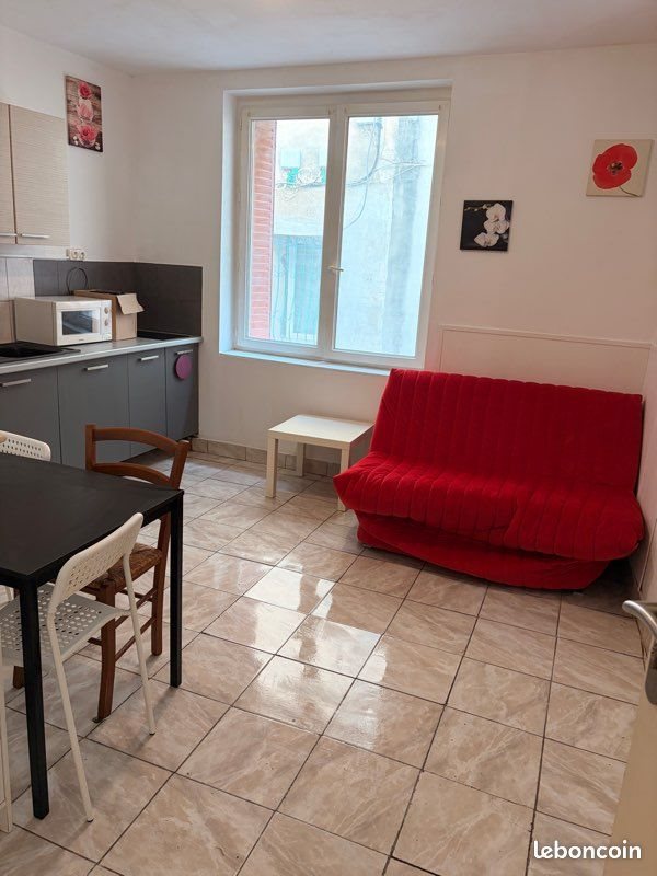 Appartement à louer, 20m², Pont-Saint-Esprit