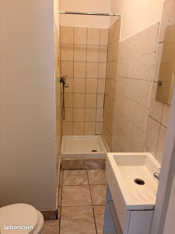Appartement à louer, 20m², Pont-Saint-Esprit