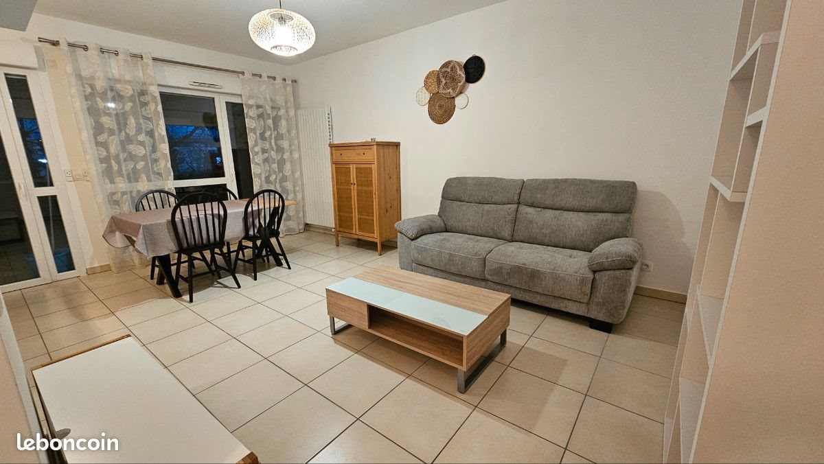 Appartement à louer, 48m², Vétraz-Monthoux