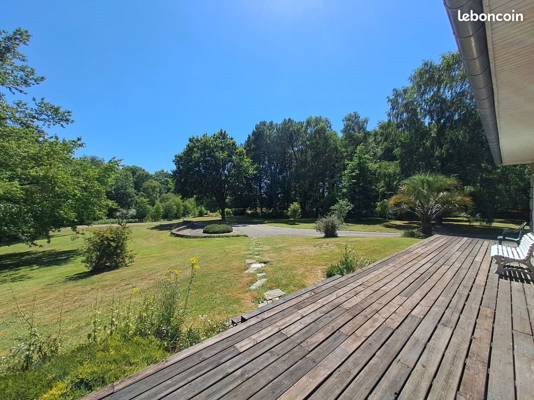 Maison à vendre, 221m², Andouillé-Neuville