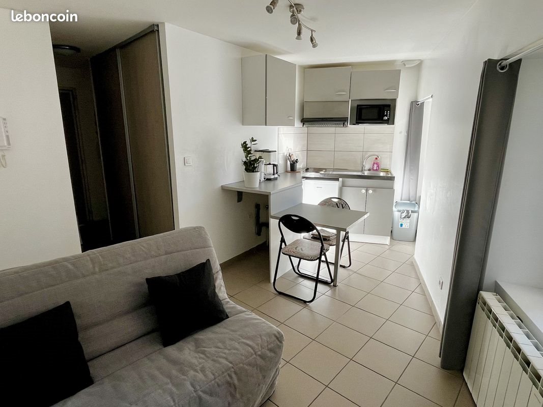Appartement à louer, 18m², Le Puy-en-Velay