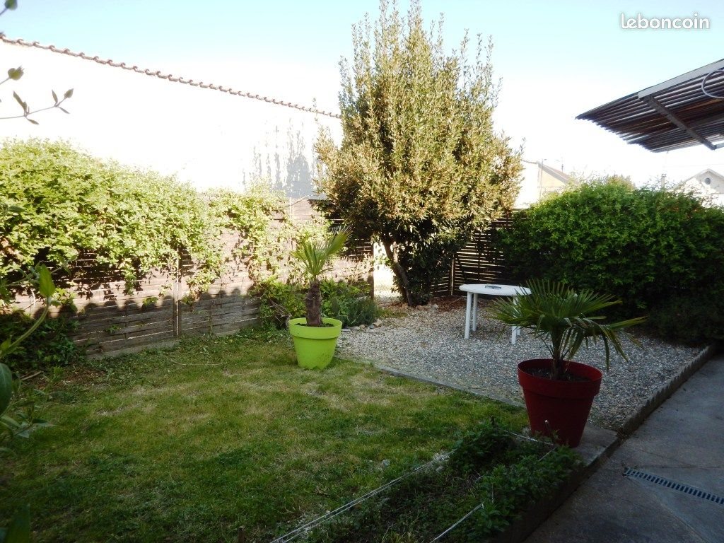 Maison à louer, 73m², Jarnac