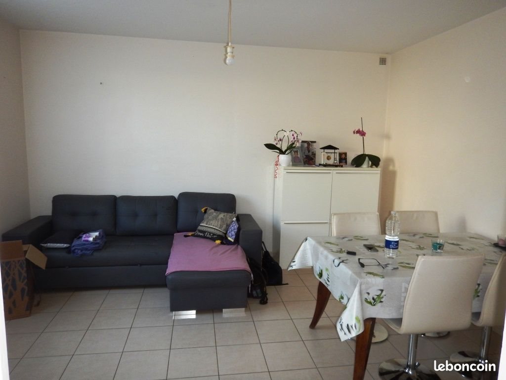 Maison à louer, 73m², Jarnac