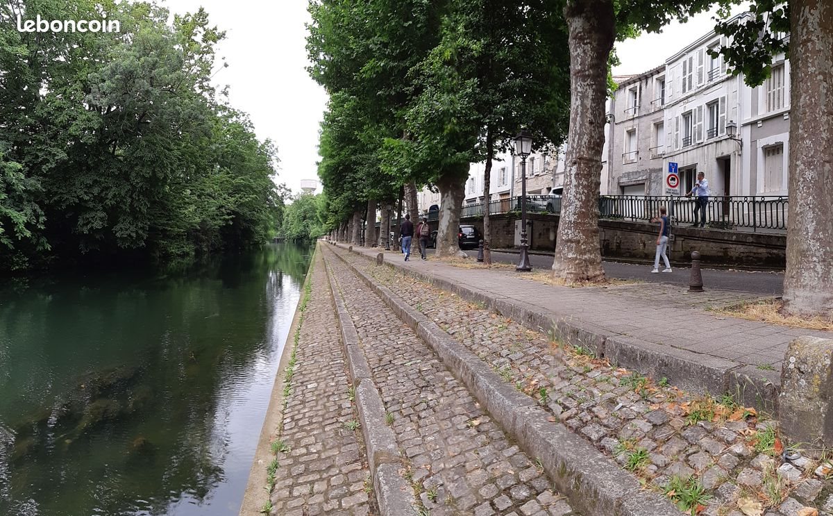 Appartement à louer, 29m², Niort