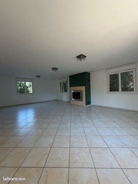 Maison à vendre, 210m², Corny-sur-Moselle