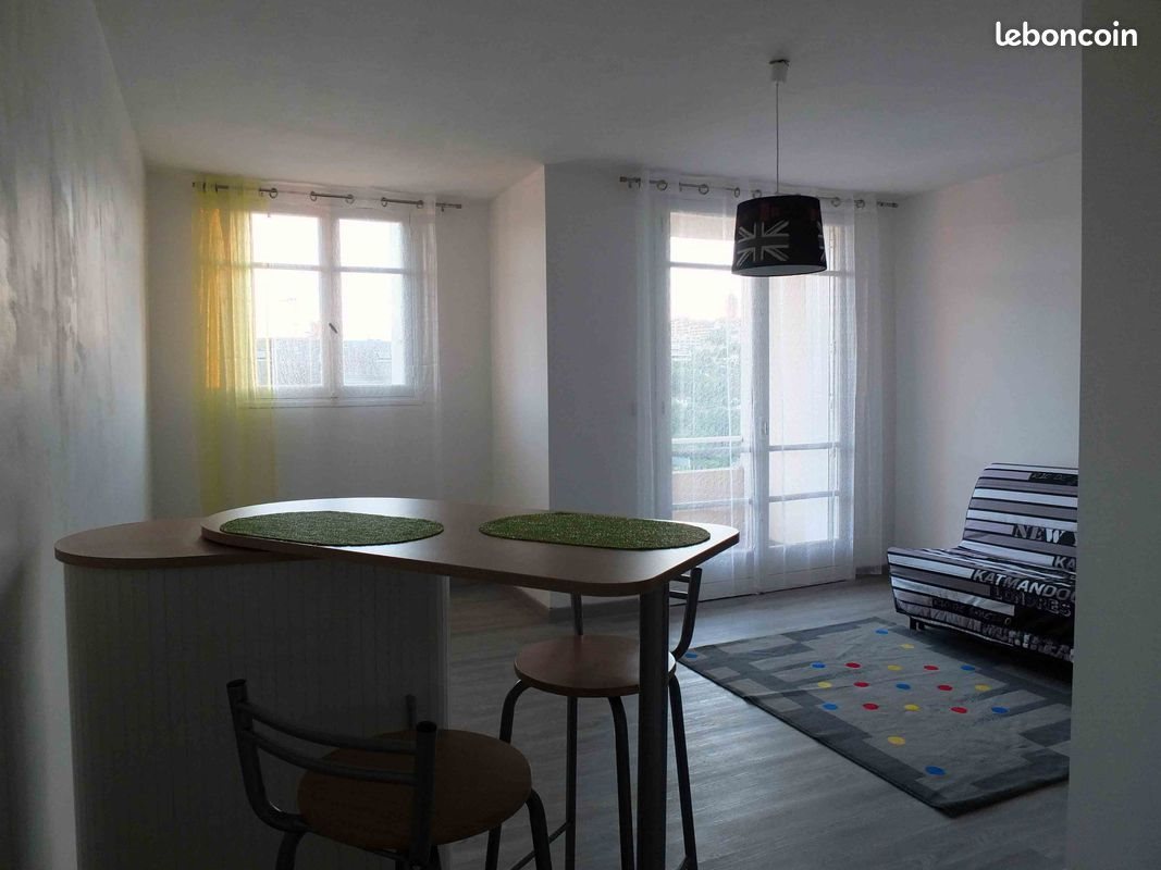 Appartement à louer, 28m², Rodez