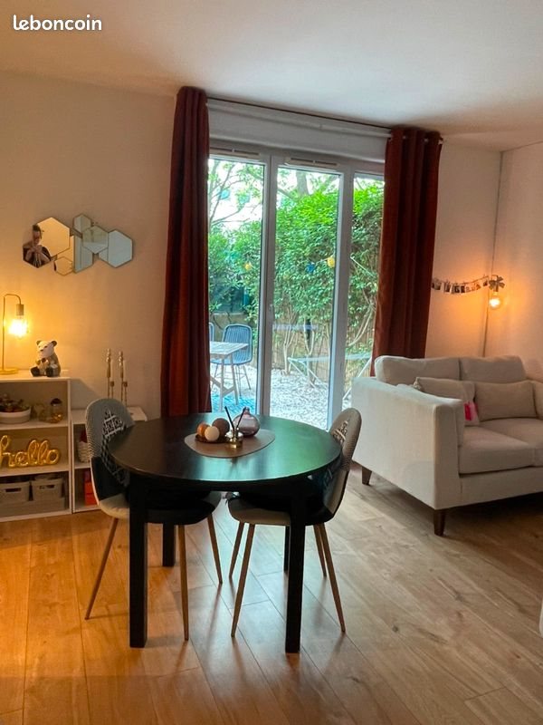 Appartement à louer, 28m², Pontoise