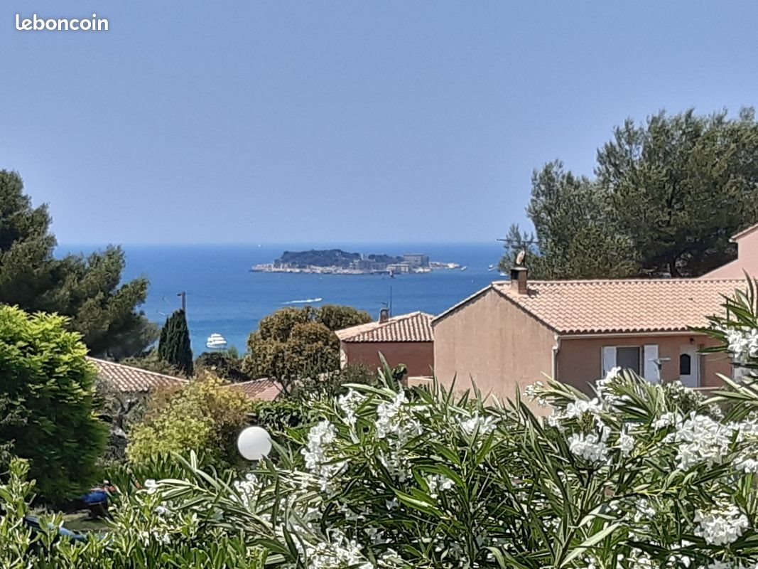Appartement à louer, 22m², Sanary-sur-Mer