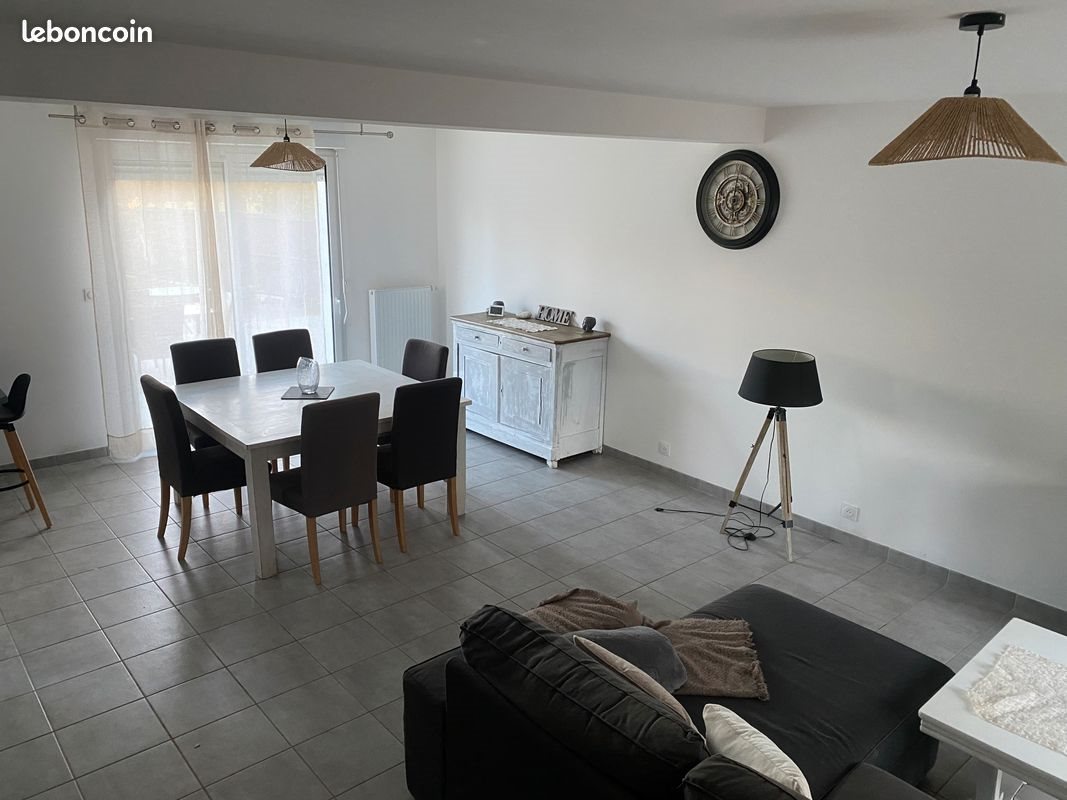 Maison à louer, 101m², Saint-Onen-la-Chapelle