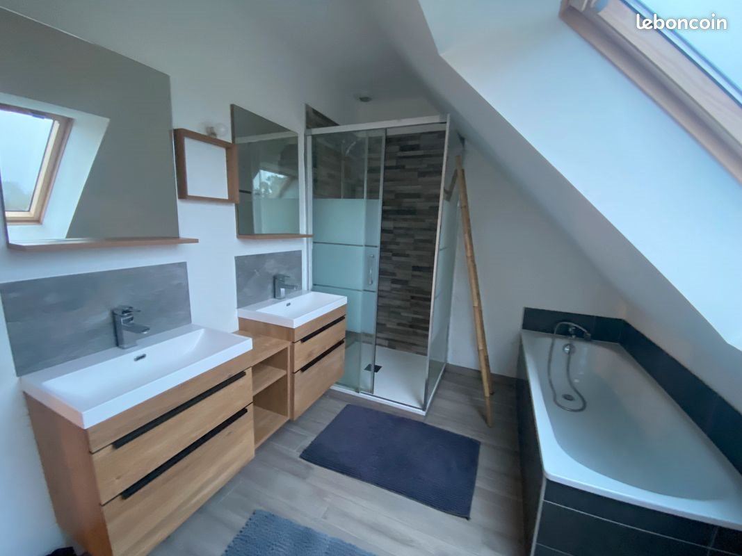 Maison à louer, 101m², Saint-Onen-la-Chapelle