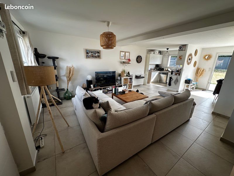 Maison à louer, 120m², La Guierche