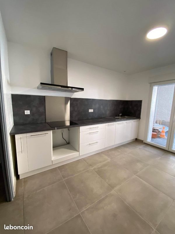 Appartement à louer, 100m², Lavelanet