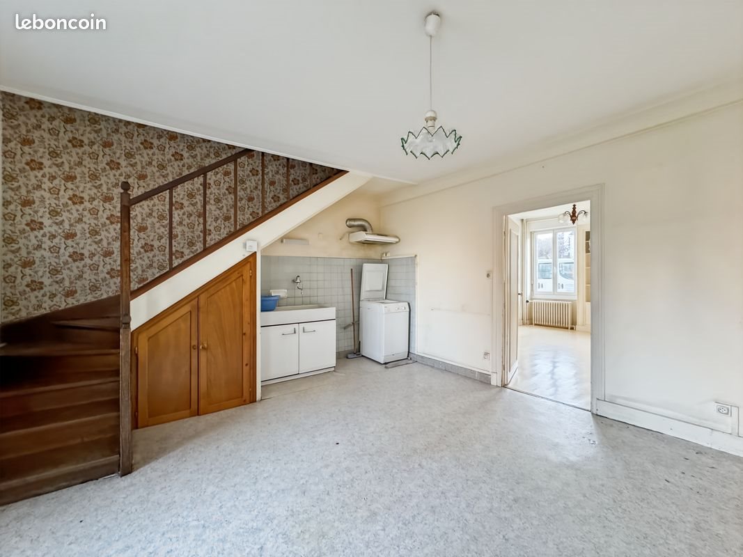 Maison à louer, 101m², Châtillon-en-Bazois