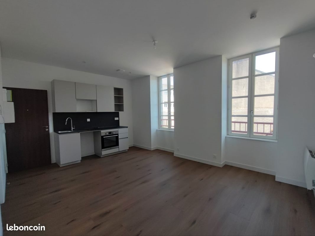 Appartement à louer, 36m², Landerneau