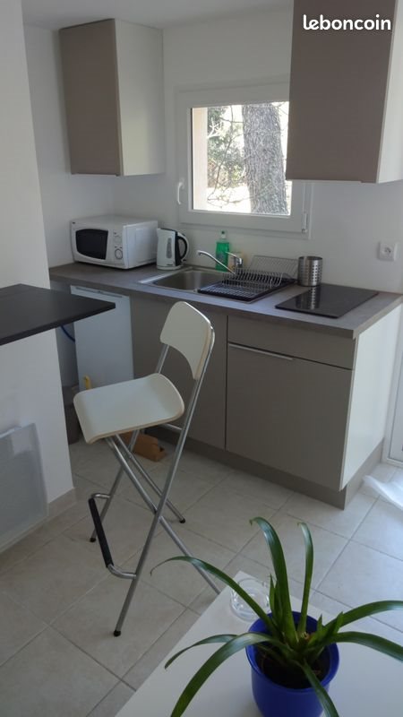 Appartement à louer, 15m², Nîmes