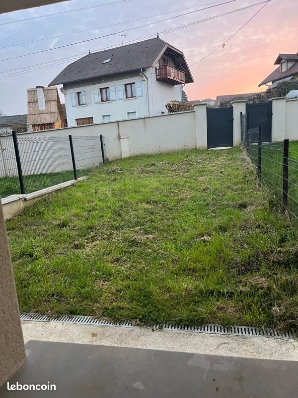 Appartement à louer, 65m², Roche
