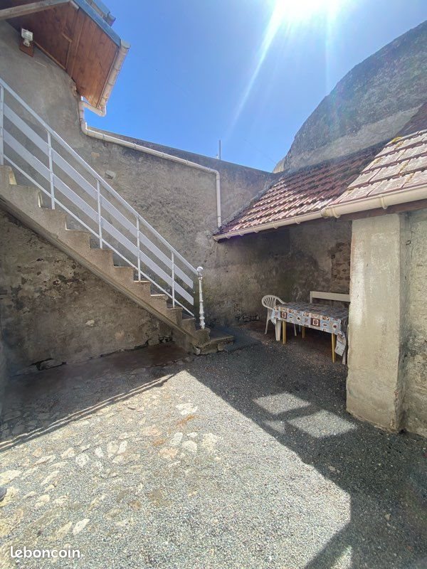 Appartement à louer, 55m², Saint-Gervais-d'Auvergne
