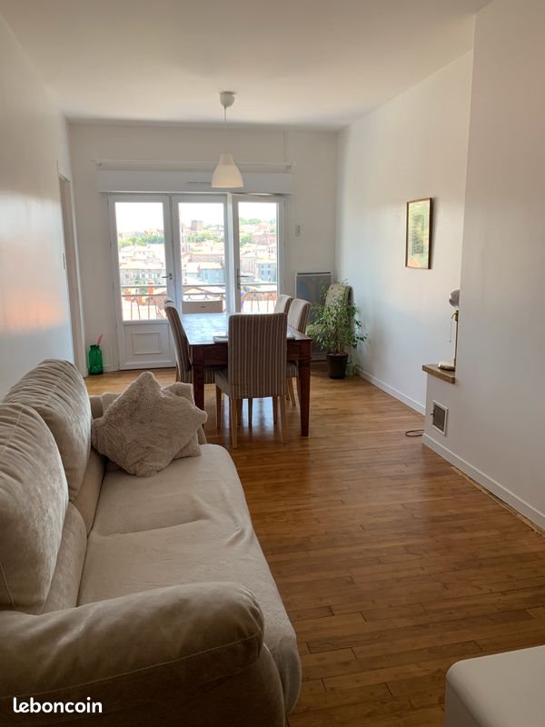 Appartement à louer, 68m², Confolens