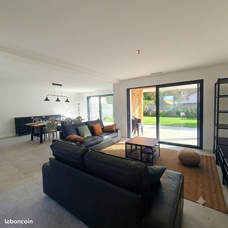 Maison à louer, 150m², Bizanos