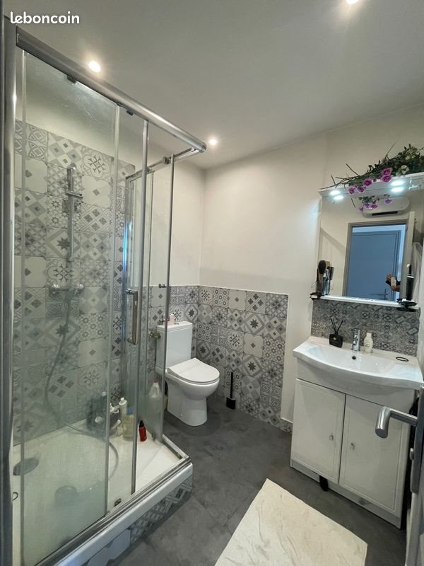 Appartement à louer, 25m², Marseille 11ème