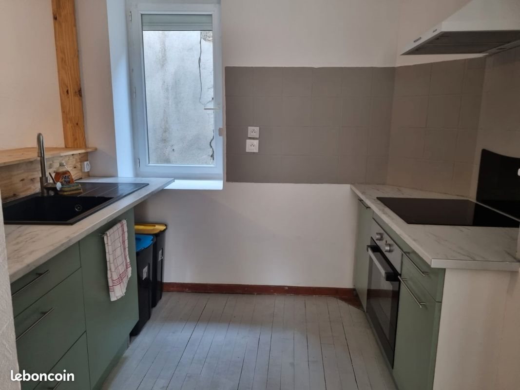 Maison à louer, 76m², Villegailhenc