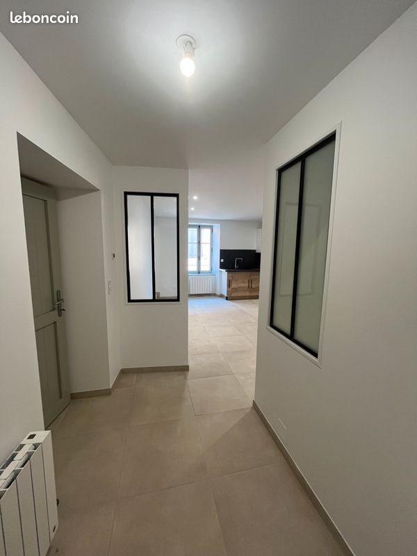 Appartement à louer, 40m², Pesmes