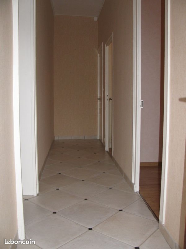 Maison à louer, 70m², Niort