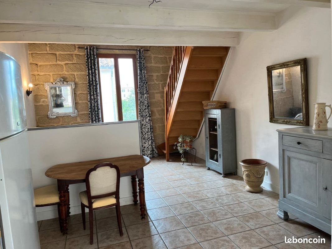 Appartement à louer, 32m², Sommières