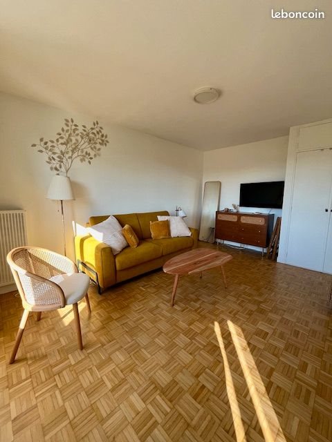 Appartement à louer, 27m², Saint-Maur-des-Fossés
