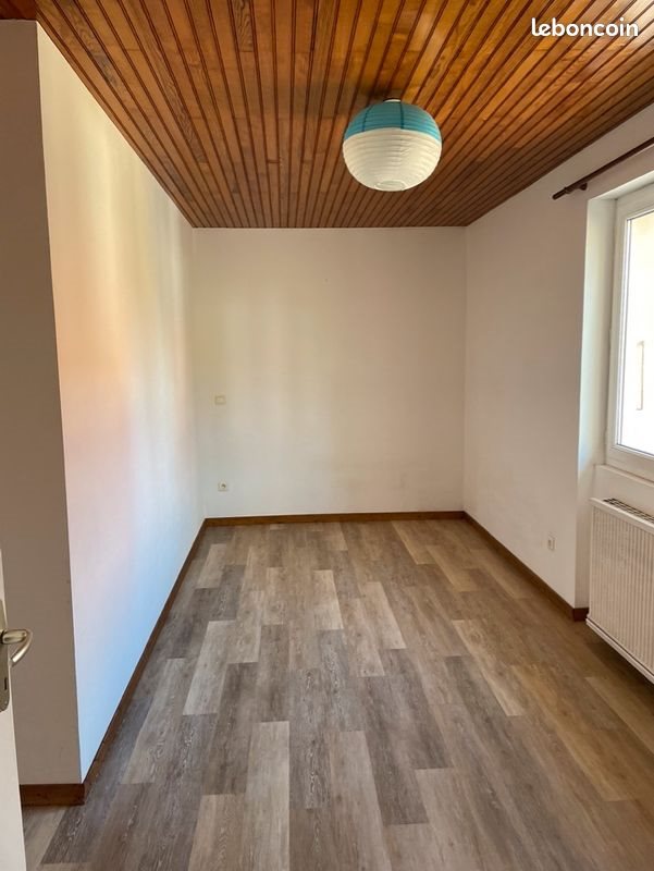 Appartement à louer, 78m², Habère-Lullin