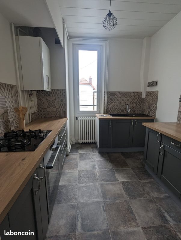 Appartement à louer, 45m², Bourges