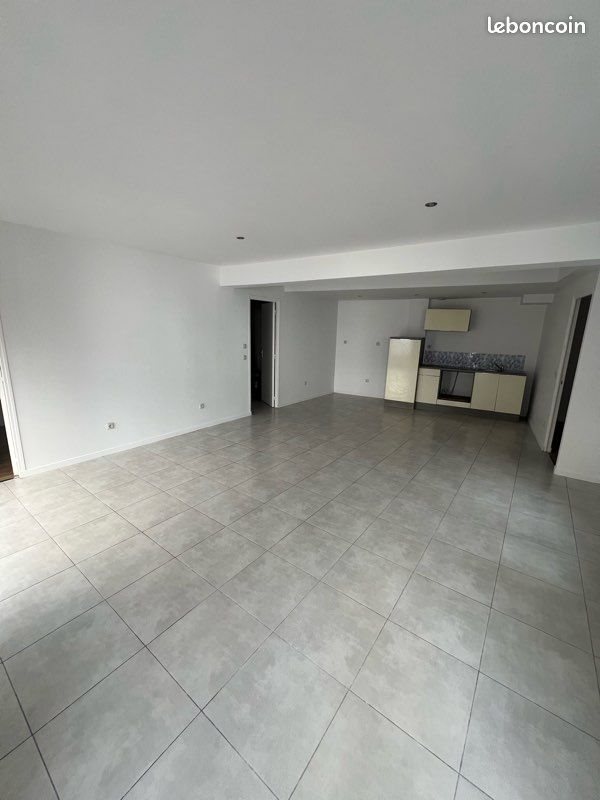 Appartement à louer, 55m², Croix