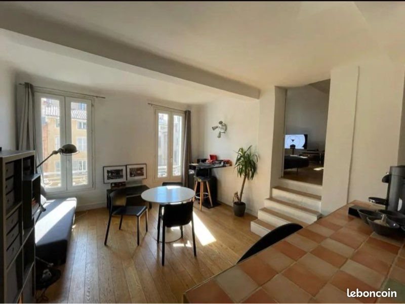 Appartement à louer, 80m², Aix-en-Provence