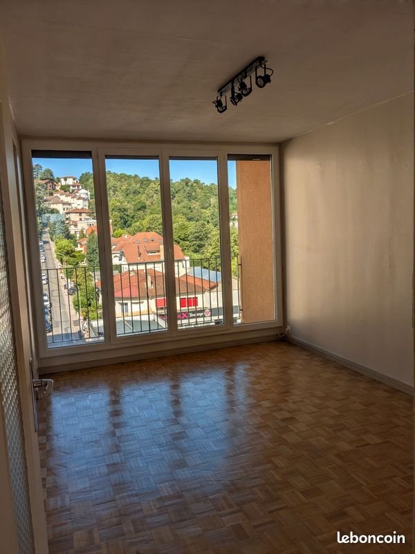 Appartement à louer, 65m², Saint-Étienne