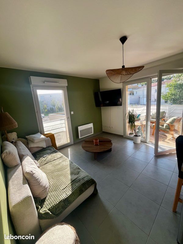 Appartement à louer, 56m², Meyreuil