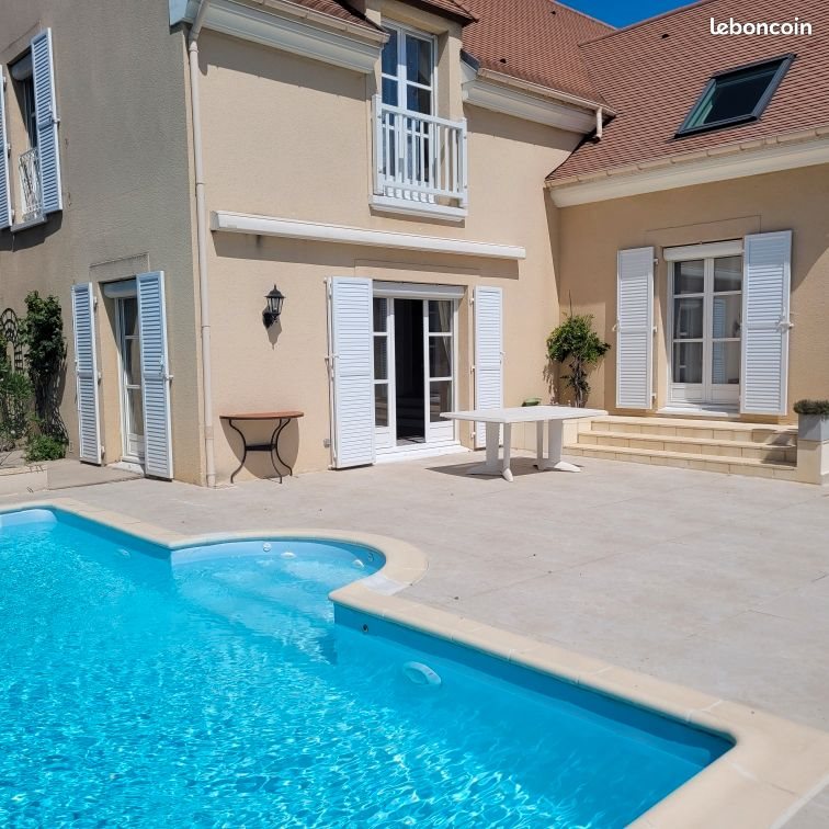 Maison à vendre, 212m², Saint-Prix