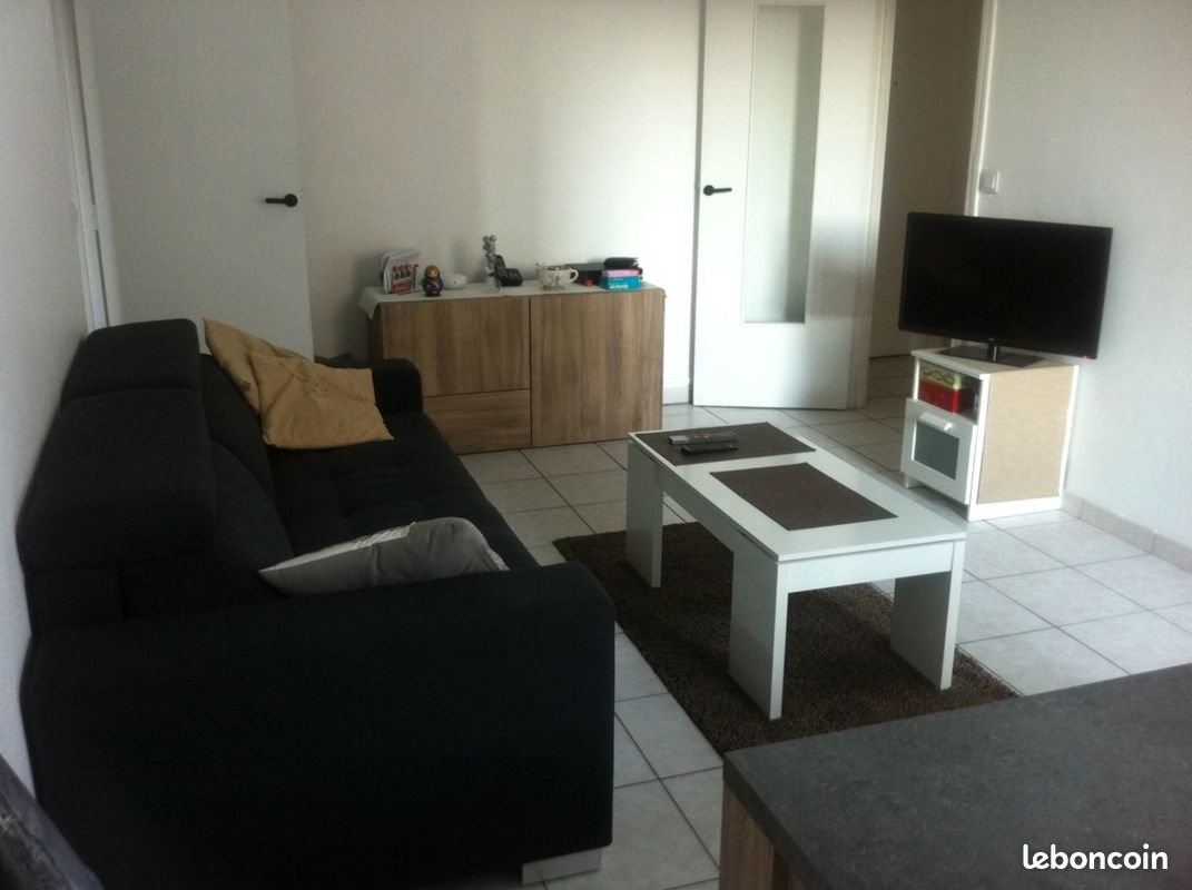 Appartement à louer, 45m², Fontenay-le-Fleury